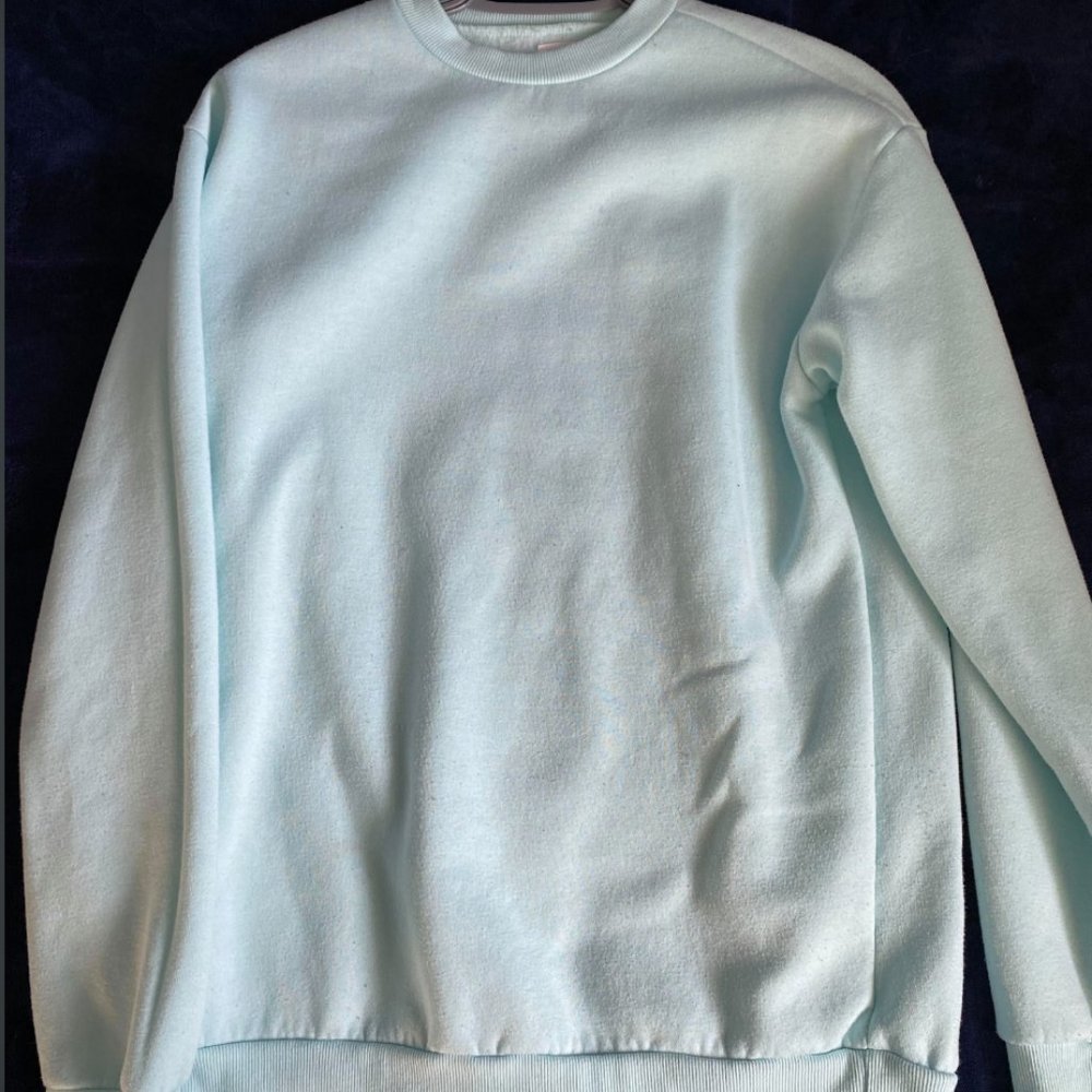 Baby blue crewneck